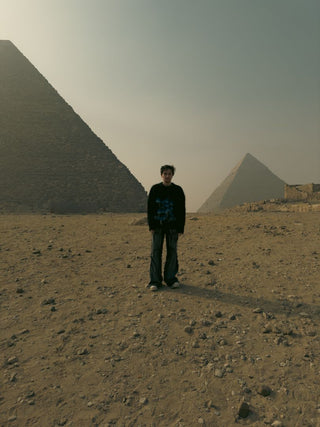 Giza Pyramids, Egypt Photoshoot - Maison Bon Voyage